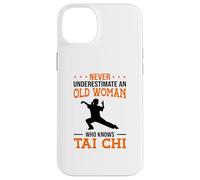 Carcasa para iPhone 14 Plus Nunca Subestimes a una anciana Que Conoce la Lucha de Tai Chi