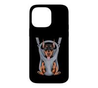 Carcasa para iPhone 14 Pro MAX Divertido Cachorro Doberman en un portabebés. Amante de los Perros