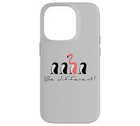 Carcasa para iPhone 14 Pro Ser Diferente, Flamenco Rosa Entre los pingüinos