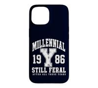 Carcasa para iPhone 15 Millennial Still Feral 1986 Funny Gen Y Retro Cita