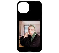 Carcasa para iPhone 15 Plus Retrato de Sinéad O'Connor Nothing Compares 2 U por AJ Barratt