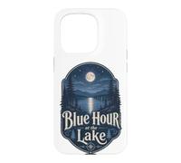 Carcasa para iPhone 15 Pro Blue Hour at The Lake Badge Lakecore Aesthetic