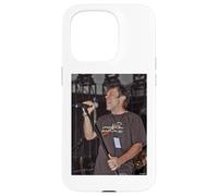 Carcasa para iPhone 15 Pro Bruce Dickinson de Iron Maiden en Vivo por Dick Barnatt