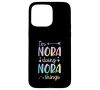 Carcasa para iPhone 15 Pro MAX Soy Nora Doing Nora Things Nombre Personalizado