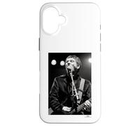 Carcasa para iPhone 16 Plus Buzzcocks Pete Shelley Live París por Phil Nicholls