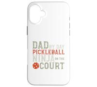 Carcasa para iPhone 16 Plus Divertido Pickleball Dad Pickleball Ninja para Hombre