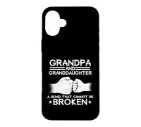Carcasa para iPhone 16 Plus El vínculo del Abuelo y la Nieta no se Puede Romper Fist Bump Meme