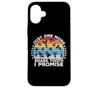 Carcasa para iPhone 16 Plus Megalodon Fossil Teeth Just One More Shark Tooth Geologist