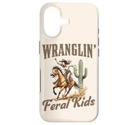 Carcasa para iPhone 17 Funny Mom Riding. Western Cowboy Mama Wranglin Feral Kids