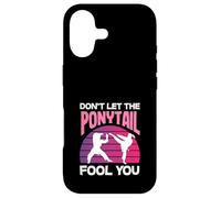 Carcasa para iPhone 17 No Dejes Que la Cola de Caballo te engañe Karate Girl Kick Martial Art