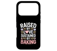 Carcasa para iPhone 17 Pro Cita de Raised by Love Sustained by Baking Baker