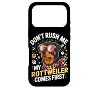 Carcasa para iPhone 17 Pro Don't Rush Me My Rottweiler Comes First