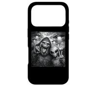 Carcasa para iPhone 17 Pro Funny Alien and Bigfoot Selfie UFO Rock on Sign Sasquatch