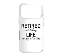 Carcasa para iPhone 17 Pro Im Retired and Taking Life One Sip at a Time Retirement Wine