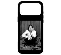Carcasa para iPhone 17 Pro MAX Iggy Pop de los Stooges Friars Aylesbury por Virginia Turbett