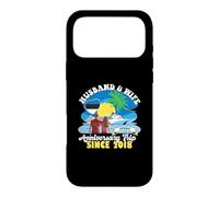 Carcasa para iPhone 17 Pro MAX Viaje de Aniversario de Marido y Mujer Desde 2018 Estonia