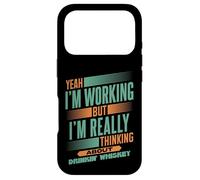 Carcasa para iPhone 17 Pro Pensando en el Whisky en el Trabajo | Bebedor de Bourbon Divertido