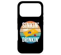 Carcasa para iPhone 17 Pro Sinkin' and Drinkin Cornhole Sinking Drinking Funny Cornhole