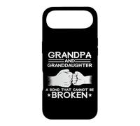 Carcasa para iPhone Air El vínculo del Abuelo y la Nieta no se Puede Romper Fist Bump Meme