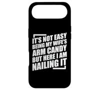 Carcasa para iPhone Air It's Not Easy Being My Wife'S Arm Candy