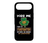 Carcasa para iPhone Air Kiss Me I'm A Firefighter with Shamrock St Patricks Day