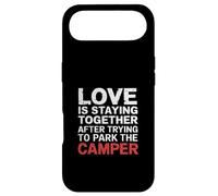 Carcasa para iPhone Air Love Is Staying Together After Parking The Camper -