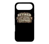 Carcasa para iPhone Air Retired Not Expired Still Crafting Leather Worker Gift