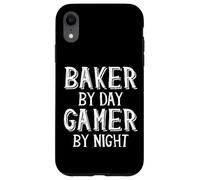 Carcasa para iPhone XR Baker by Day Gamer by Night Funny Local Pastry Bakery Owner