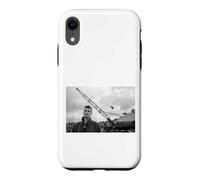 Carcasa para iPhone XR Billy Bragg La Vida es una era de disturbios por David Corio