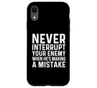 Carcasa para iPhone XR Nunca interrumpas a tu Enemigo cometiendo un Error Jugador de ajedrez