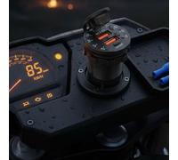 Cargador de coche dual USB-C PD + QC3.0 de 45 W con pantalla de voltímetro LED e interruptor de alimentación, para vehículos de 12 V-24 V, incluyendo coches, SUV, ATV, UTV, motocicletas, barcos