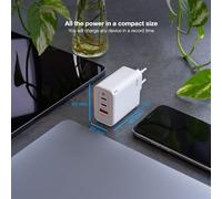 Cargador de Pared 65W GAN con 2 Puertos USB-C/PDE y 1 USB-A/QC, Ideal para Cargar múltiples Dispositivos de Forma rápida y Segura.