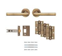 Carlisle Brass Faro Ulitmate - Paquete de puerta, incluye un par de asas, 3 bisagras y un pestillo de 7,6 cm en latón antiguo