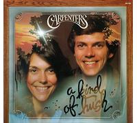 Carpenters - Carpenters - A Kind of Hush (Vinyle, 33 tours LP 12" - Edition française: A&M Records / CBS Disques 985035, 1976) There's a Kind of Hush - You - Sandy - Goofus - Can't smile without You - I need to be in Love - One more time - Boat to sail - I have You - Breaking up is hard to do