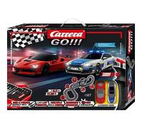 Carrera GO!!! 20062626 Pursuit - Juego de carreras de coches de alta velocidad a escala 1:43, 5,3 metros, con Ferrari SF90 XX Stradale - Rosso Corsa y Audi e-tron GT Polizei, a partir de 6 años
