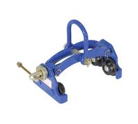 Carro manual Vestil QIT-4 de acero de instalaci n r pida con acabado en polvo. Capacidad de 4000 lb. Ancho de brida de viga de 7-1/2"" y altura li