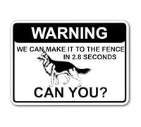 Cartel De Chapa Cuidado con Los Perros. Advertencia: Podemos Llegar A La Valla En 2,8 Segundos. ¿Puedes Ser Gracioso? Pared Muestra Regalos Placa Metalica Vintage Tin Sign para Baño 20X30CM