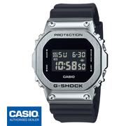 CASIO GM-5600U-1ER⎪GM-5600U-1⎪Original⎪G-SHOCK ⎪HOMBRE⎪PLATA⎪Metal
