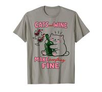 Cats and Wine Make Everything Fine Funny Cat Mom Camiseta