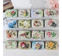 CCUUHJ Paquete de 8 latas rectangulares pequeñas de metal vacías con bisagras, patrón floral vintage, latas básicas para dulces, joyas, 6 x 4 x 2,5 cm (floral)