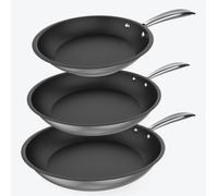 Cecotec Set de Sartenes Polka Classy 20-24-28 Bucket Set Steel Diámetro 20-24-28 cm, Acero Inoxidable 18/10, Revestimiento Antiadherente, Mango Remachado, Apta para todo Tipo de Cocinas