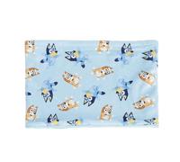 CERDA LIFE´S LITTLE MOMENTS Braga Cuello de Bluey para Niños - Color Azul - Talla Única - Elaborada en 100% Poliéster - Diseño Estampado con Bluey y su Familia - Producto Original Diseñado en España