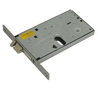 Cerradura eléctrica de banda '950' para puertas de aluminio. Acabado lacado negro. Orificio ovalado para cilindro, pestillo y pistón de carga reversibles. Tornillo de montaje para cilindro. Sin Cilindro. Transmisión 12 V. Con Pestillo.