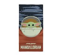 Character World Toalla Oficial de Disney Mandalorian Star Wars | Tacto súper Suave, diseño de pequeño Viajero hogar, baño, Playa y Piscina, Multicolor, 140 x 70 cm