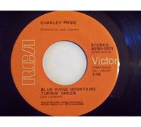 CHARLEY PRIDE 45 RPM AMAZING LOVE / BLUE RIDGE MOUNTAINS TURNIN' GREEN