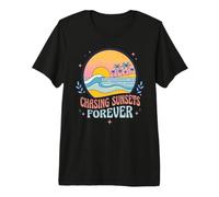 Chasing Sunsets Forever Beach Ocean Palm Retro Vacaciones Surf Camiseta Premium