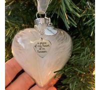 Cherished Memories - Adorno navideño de alas de ángel con texto en inglés "My Heart in Heaven" para las fiestas (marido)
