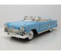 Chevrolet Impala Convertible 1958 Azul Claro Coche a Escala 1:18 MotorMax