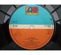 CHIC - CHIC / LE FREAK
