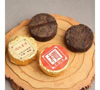 China Puer Yunnan 'Jia' Palabra Mini Tuocha Elaborado por Old Puer Shu Té de Puerh (250g)